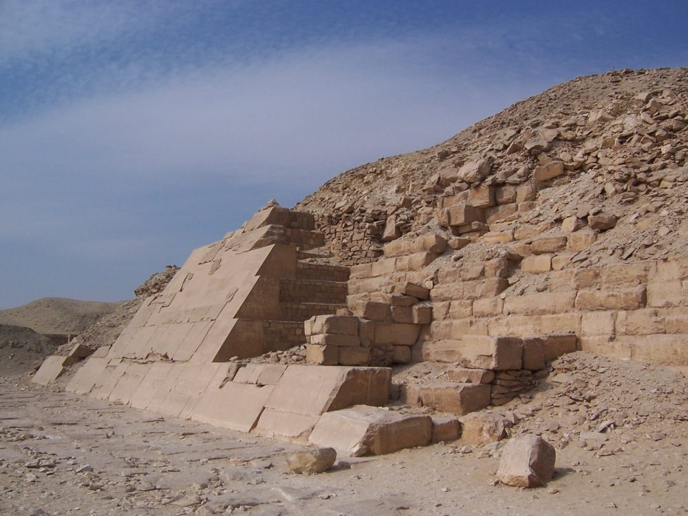 The exterior casing stones on the Pyramid of Unas. Image Credit: Wikimedia Commons / Public Domain.