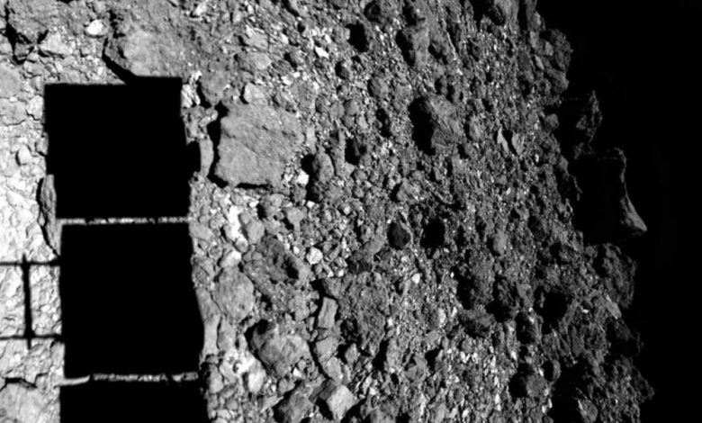 An image of Hayabusa2 landing on asteroid Ryugu. Image Credit: JAXA.