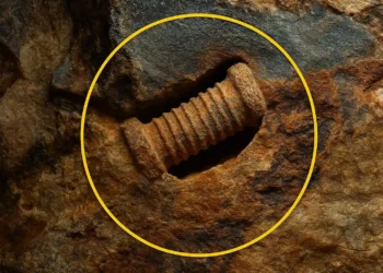 Ancient artifacts that defy explanation