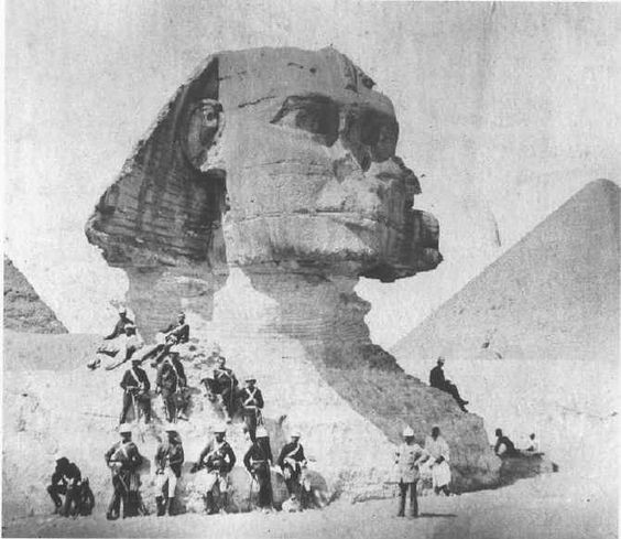 Una dintre cele mai vechi fotografii ale Marelui Sfinx din 1880. Credit imagine necunoscut