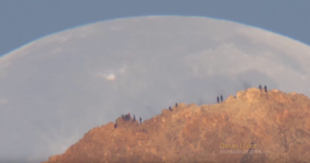 Moon Setting Behind Teide Volcano. Image Credit: Daniel Lopez.