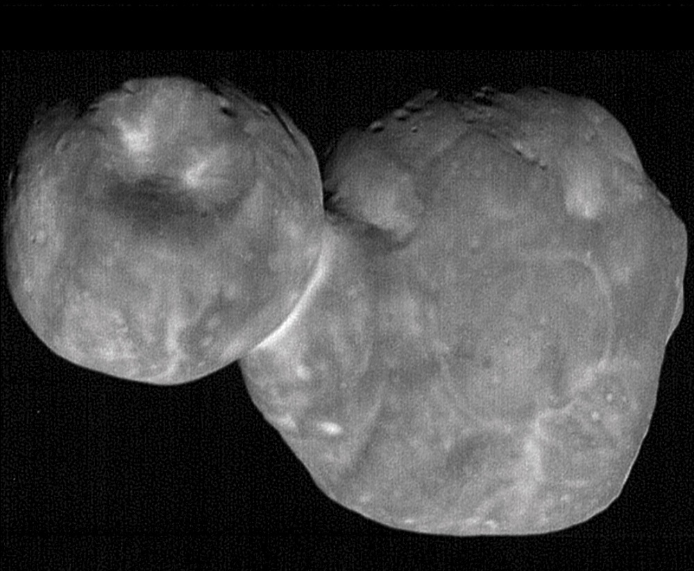 The most detailed images of Ultima Thule -- obtained just minutes before the spacecraft's closest approach at 12:33 a.m. EST on Jan. 1 -- have a resolution of about 110 feet (33 meters) per pixel. Image Credit: NASA/Johns Hopkins Applied Physics Laboratory/Southwest Research Institute, National Optical Astronomy Observatory.