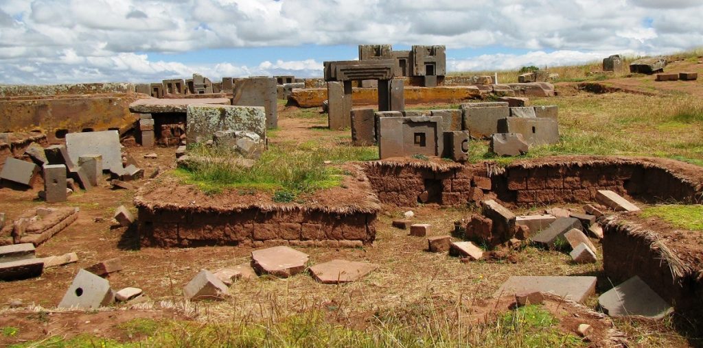 A look at the archaeological site of Puma Punku. Image Credit: Wikimedia Commons.