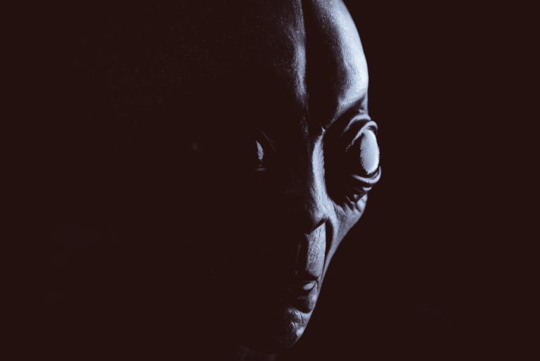 An artistic rendering of an alien being. Depositphotos.