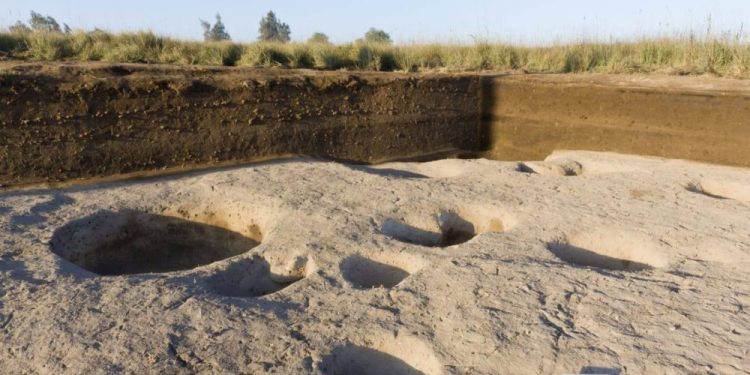 The remains of the ancient settlement. Image Credit: The Egyptian Ministry of Antiquities.