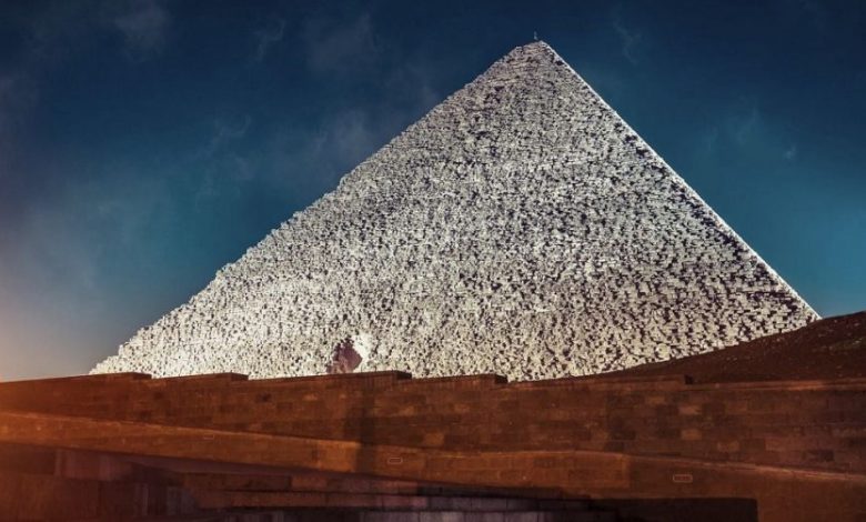 This Documentary Shows How To Build The Great Pyramid Of Giza Using ...