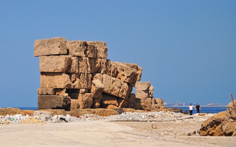 Image: The ancient wall once encompassed the entire Island. Notice the size of the blocks.