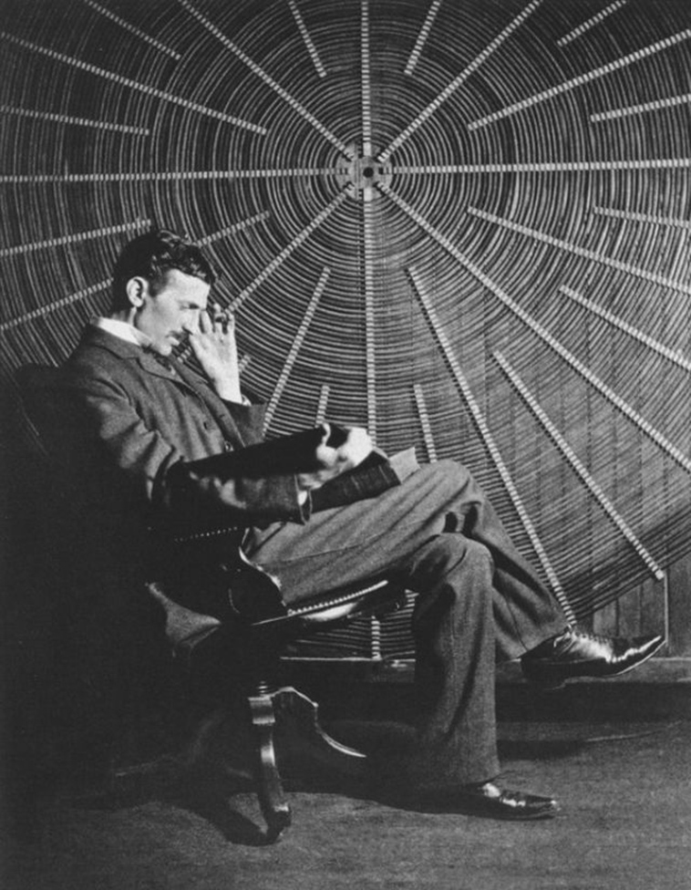 Here Are 30 Rare Photographs of Nikola Tesla You Probably Never Saw ...