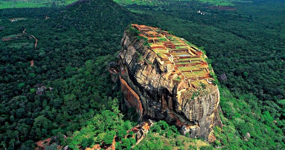 25 Things You Should Know About The Ancient Rock Fortress of Sigiriya —  Curiosmos