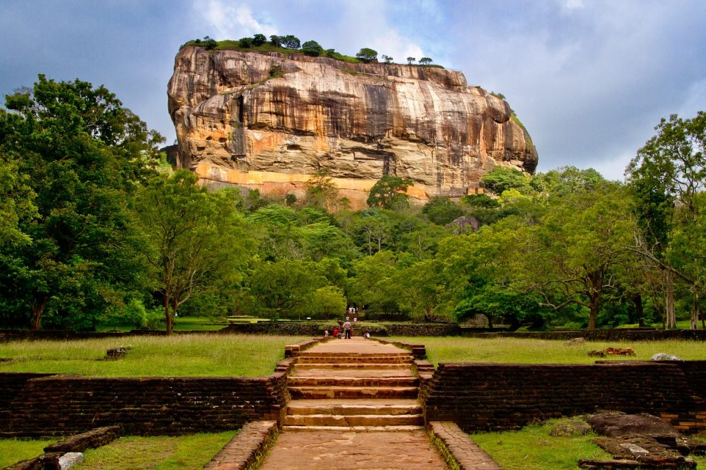 The ancient rock fortress of Yapahuwa is similar to, but smaller than,  Sigiriya. Dating from the 13th century, it was the capital and main  stronghold of King Bhuvanekabahu I (1272 - 1284)