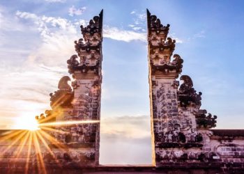 This Ancient Hindu Temple is Home to the Gate of Heaven