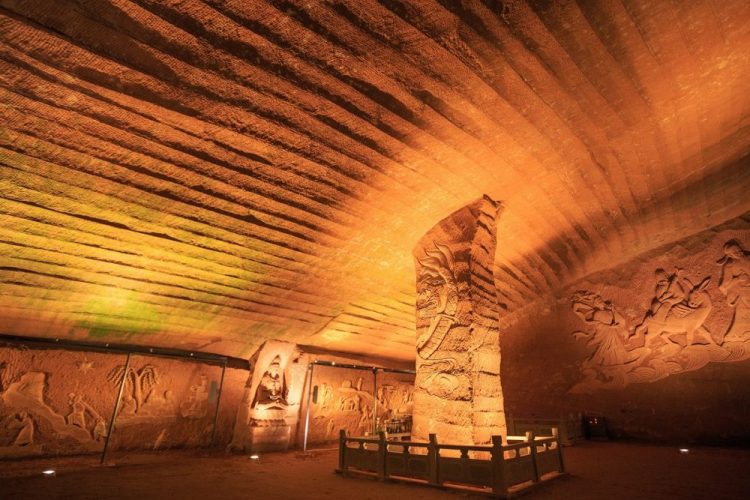 The interior of one of the cavers. Image Credit: Wikimedia Commons.