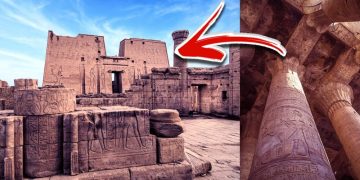 Here Are 8 Extremely Rare Images of the Ancient Temple of Horus at Edfu