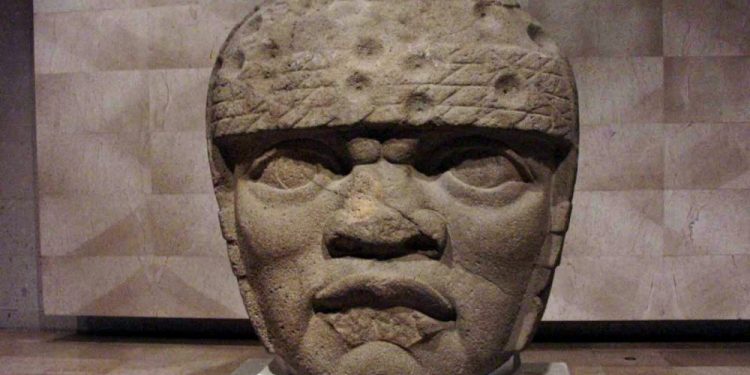 Olmec Head No. 3 from San Lorenzo Tenochtitlan 1200–900 BCE. Image Credit: Wikimedia Commons.