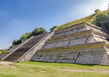 An image showing a small area of the Great Pyramid of Cholula. Shutterstock.