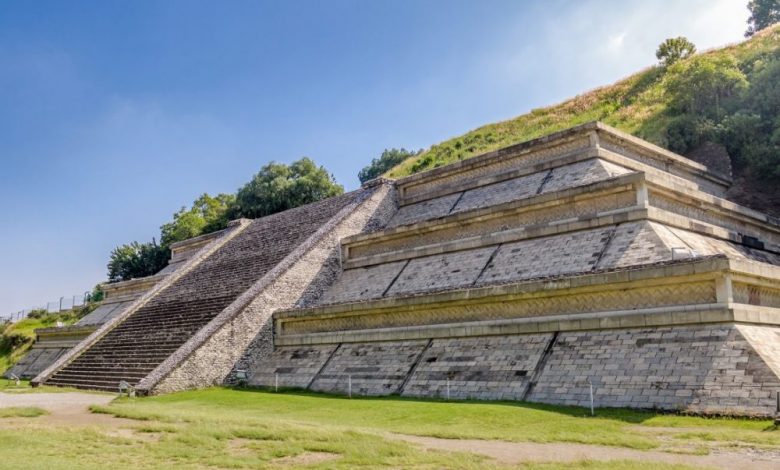 An image showing a small area of the Great Pyramid of Cholula. Shutterstock.