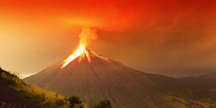 Long Exposure Of Tungurahua Volcano Exploding In The Night Of 29 11 2011 Ecuador. Shutterstock.