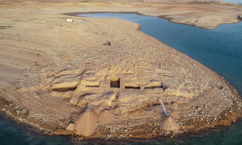 This aerial view of the palace shows the ancient structure from West. In the past, the ancient temple stood a towering 20 meters high. Image Credit: University of Tübingen.