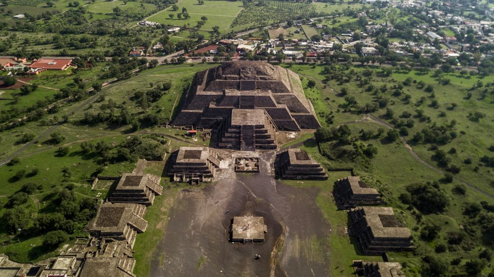 Aerial view of Teotihuacan. Shutterstock.