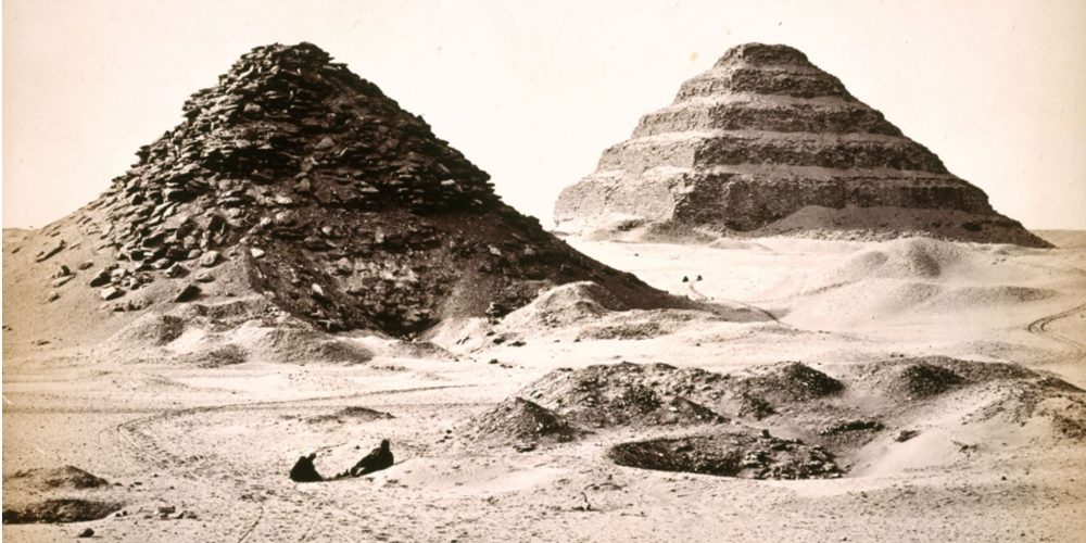 1858 photography of the north side. In the background, the Pyramid of Djoser. Public Domain.