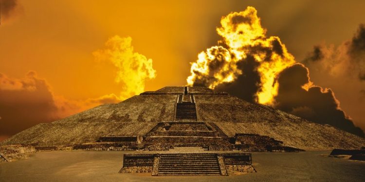 A view of a pyramid of Teotihuacan at sunset. Shutterstock