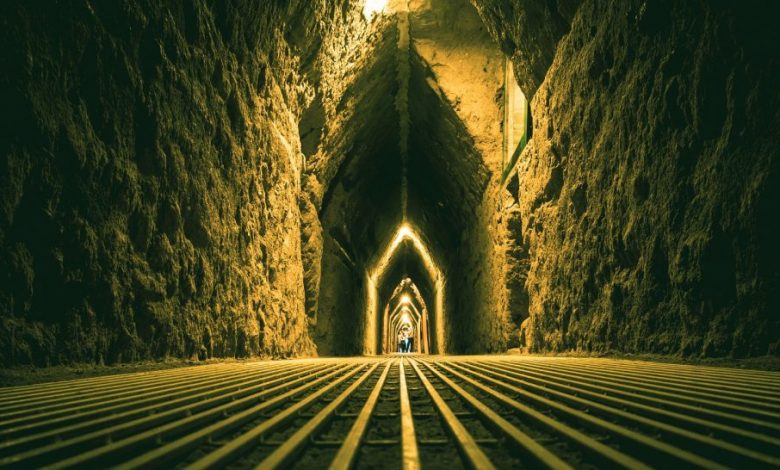 Inside the tunnels of the pyramid of Cholula. Shutterstock.