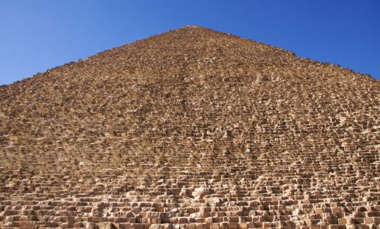 An image showing the size of the Great Pyramid of Giza. Shutterstock.