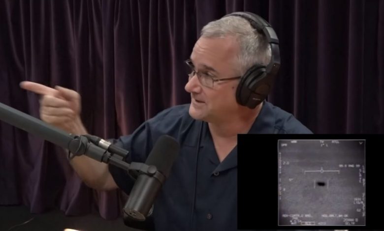 Navy Pilot speaking about his UFO encounter. Image Credit: Joe Rogan Experience / YouTube.