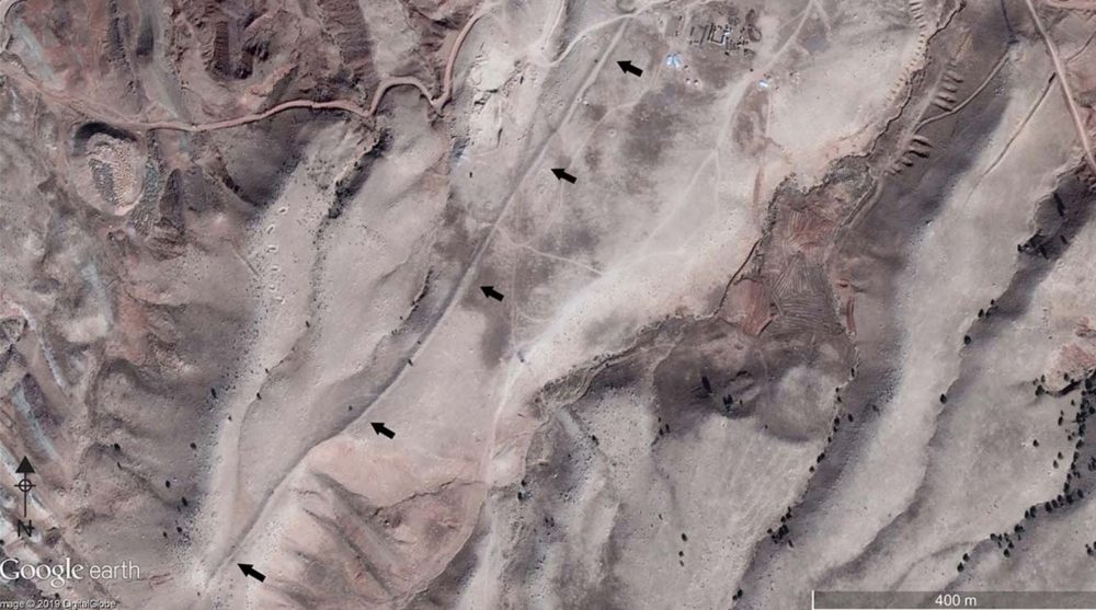Satellite images of the Gawri Wall. Image Credit: Google Earth.