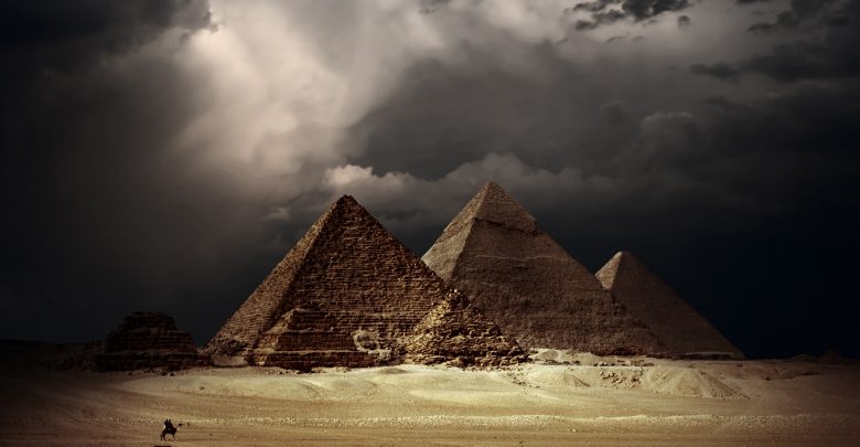 How 3 Generations of Pharaohs Built the Most Massive Egyptian Pyramids ...