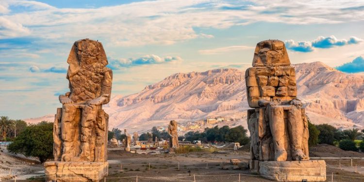 An image of the Colossi of Memnon. Shutterstock.