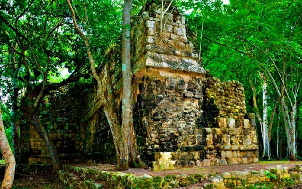 An image of an ancient structure at Kuluba, Yucatan. Image Credit: INAH.