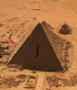 Were All 3 Ancient Giza Pyramids Built With 8 and Not 4 Sides? — Curiosmos