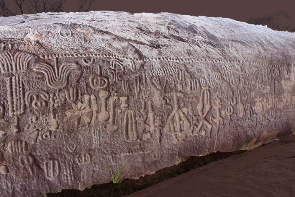 An image of the symbols etched on the surface of the so-called Pedra do Inga in Brazil. Image Credit: paraibaradioblog.com.