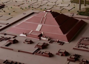 A model of the Pyramid of the Sun at Teotihuacan. Image Credit: Teotihuacan Museum / Wikimedia Commons.
