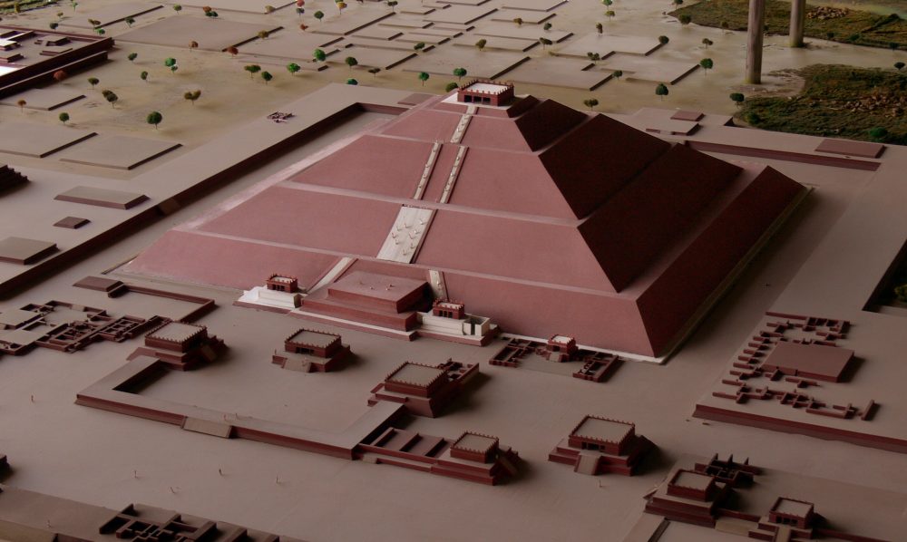 A model of the Pyramid of the Sun at Teotihuacan. Image Credit: Teotihuacan Museum / Wikimedia Commons.