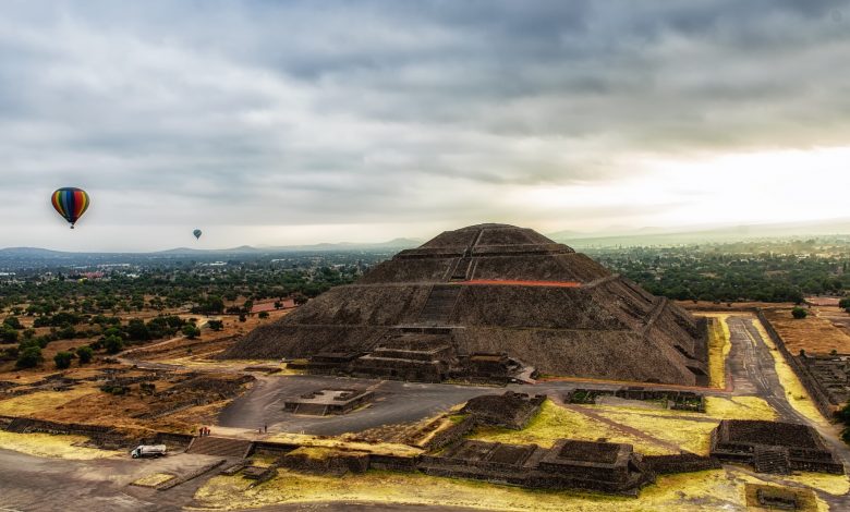 Pyramid of the Sun An-aerial-view-of-the-Pyramid-of-the-Sun-at-Teotihuacan-in-Mexico-780x470