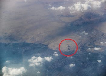 Aerial image of the Giza Pyramids. Shutterstock.