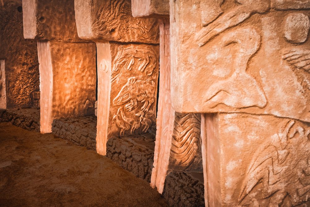 An image of the stone pillars of Göbekli Tepe. shutterstock.
