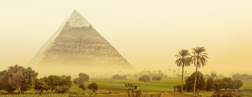 An artist's illustration of a green Giza plateau with Khafre's Pyramid. Shutterstock.