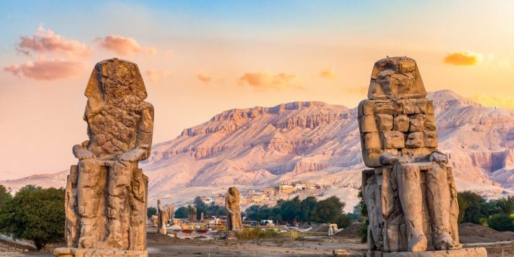 An image of the Colossi of Memnon. Shutterstock.