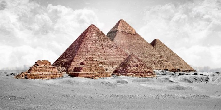 A view of the Giza plateau and the Pyramids. Shutterstock.