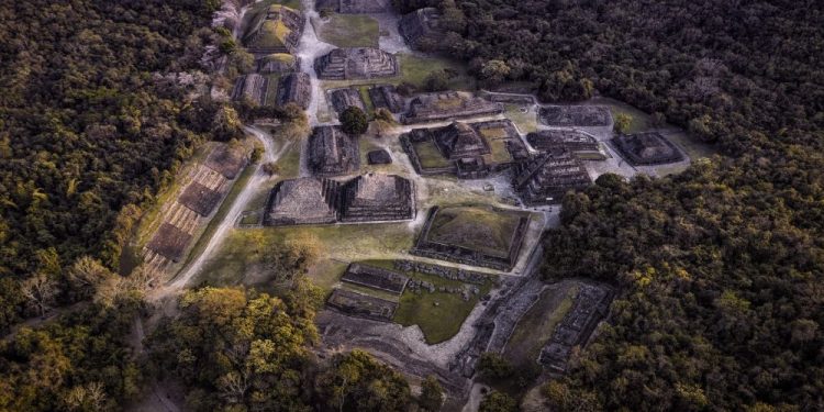 Aerial View of the Ancient Pyramid City of El Tajin and the Pyramid of niches. Shutterstock.