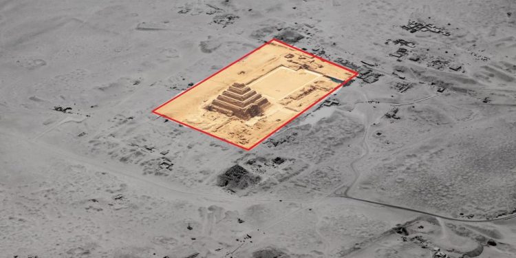 An aerial view of the Step Pyramid with Djoser's pyramid complex outlined in red. Shutterstock / Curiosmos.