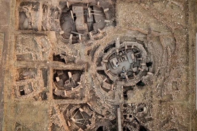 An Aerial/overhead view of An aerial photograph of the stone circles at Göbekli Tepe.