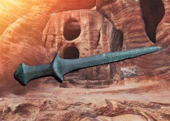 An image of the sword and an ancient background. Image Credit: Ca' Foscari University Venezia.