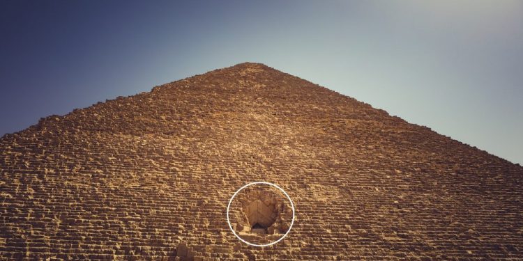 The entrance to the Great Pyramid of Giza circled in white. Shutterstock.