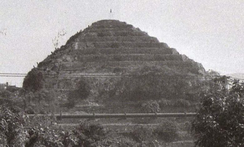 A frontal view of the pyramid that once stood in France.