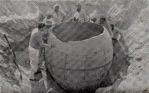 An image of the massive clay pot discovered in Peru. Image Credit: Editora ItalPeru.