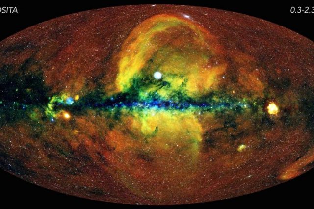 A view of the energetic universe; the first eROSITA all-sky survey. Image Credit: Jeremy Sanders, Hermann Brunner und das eSASS-Team (MPE); Eugene Churazov, Marat Gilfanov (im Namen von IKI).